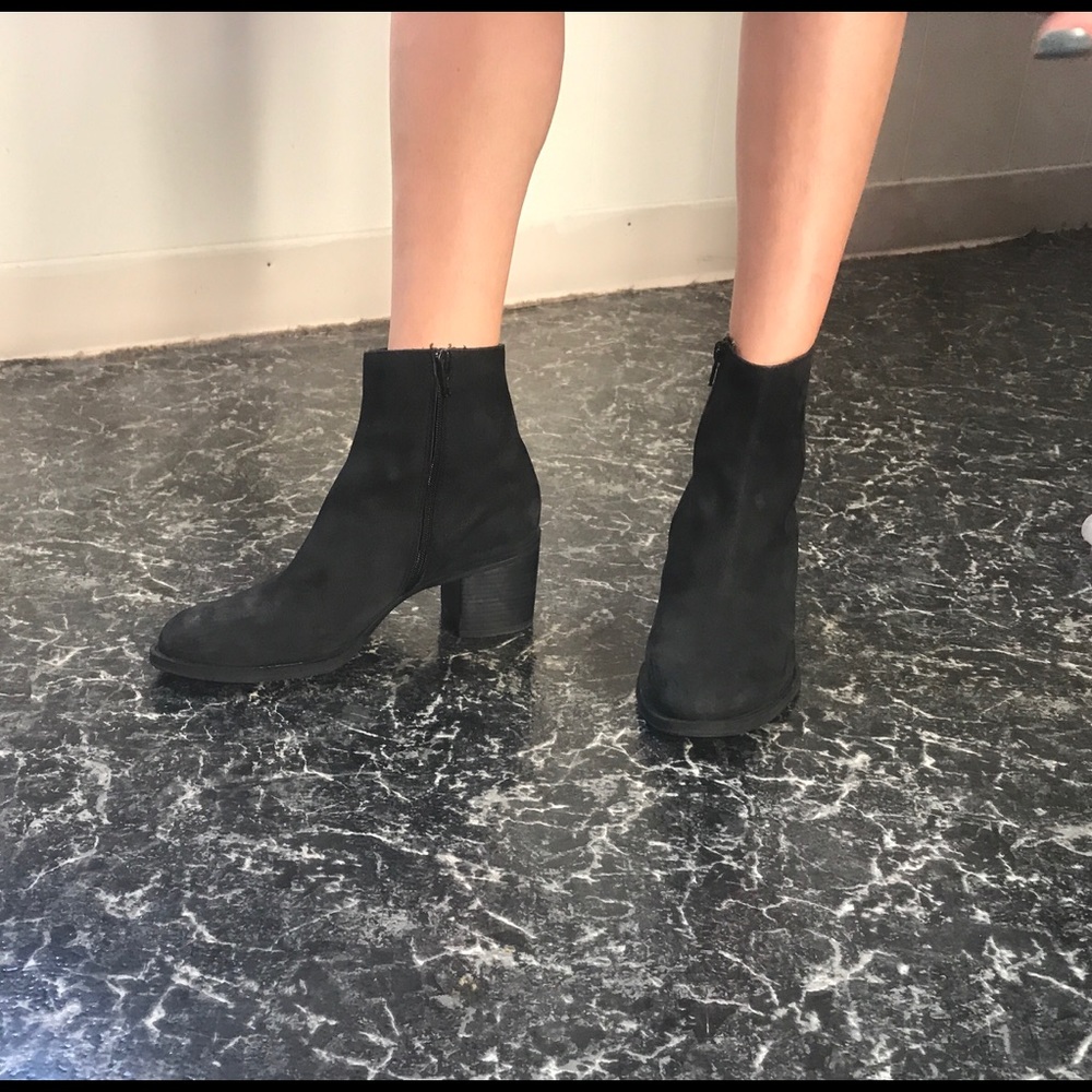 Leather boots